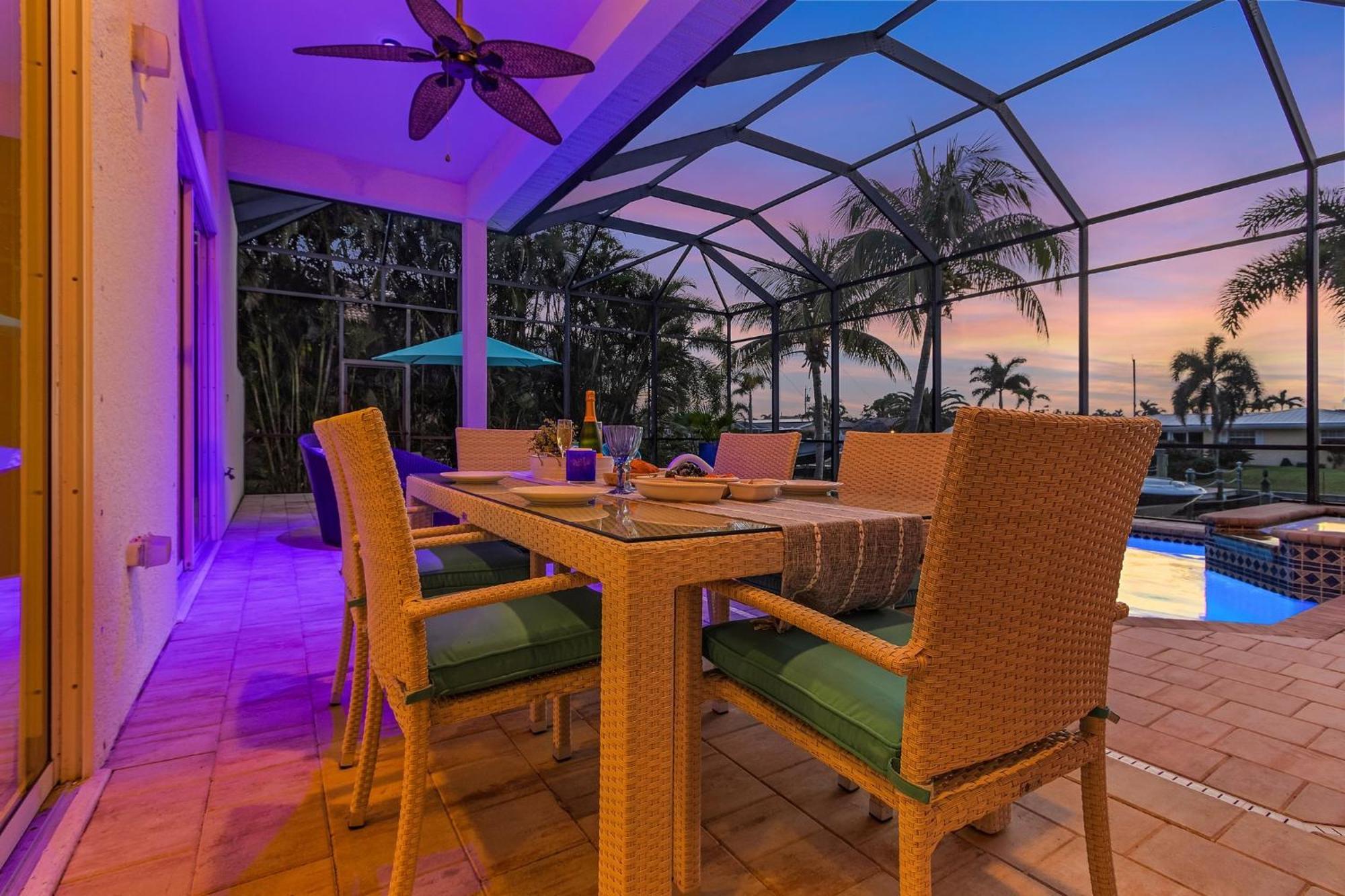 Villa Azurro, Cape Coral Exterior foto